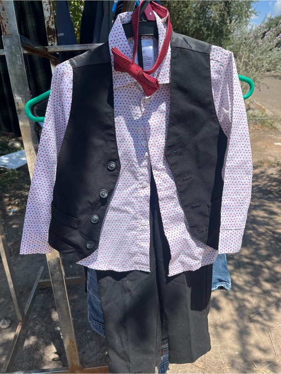 Calvin Klein Other - Calvin Klein Black Vest and Pants with White Patterned Shirt and Red Bow Tie